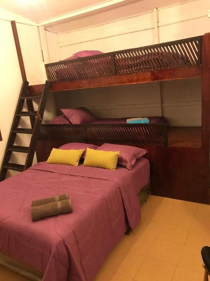 Kejora Homestay Кангар Экстерьер фото
