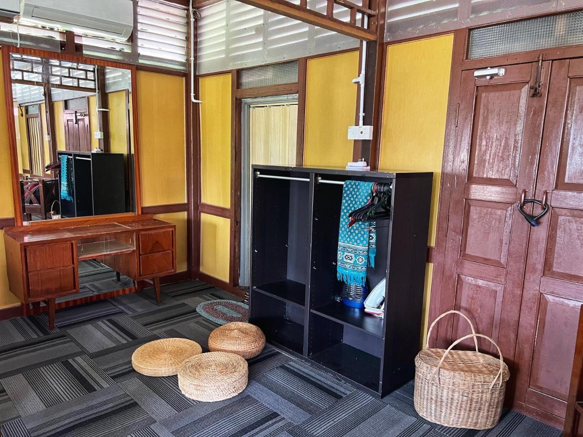Kejora Homestay Кангар Экстерьер фото