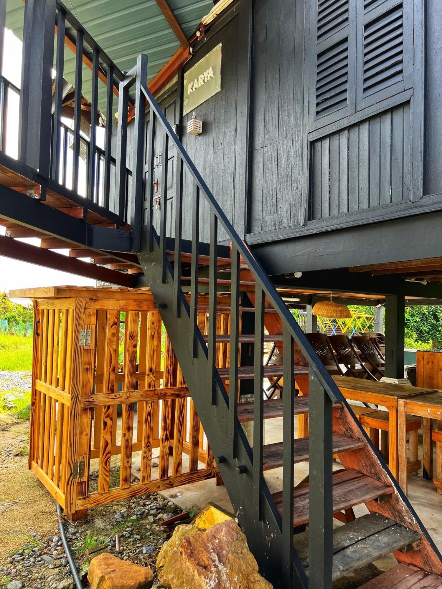 Kejora Homestay Кангар Экстерьер фото
