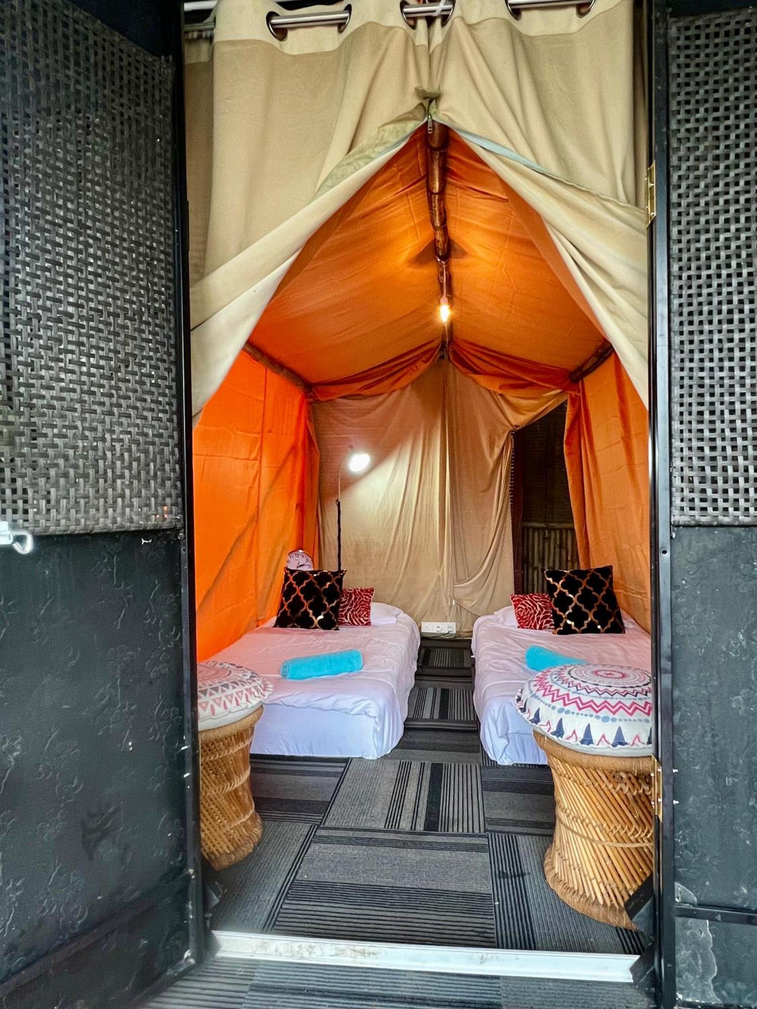 Kejora Homestay Кангар Экстерьер фото