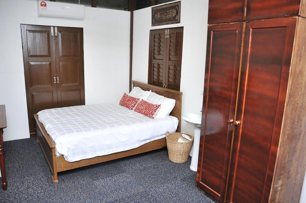 Kejora Homestay Кангар Экстерьер фото